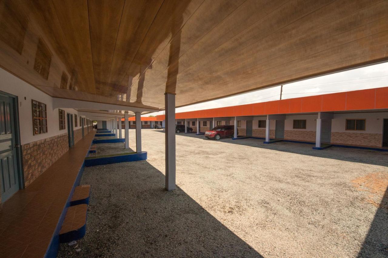 Residencial Aguadulce Hotel Aguadulce  Exterior photo